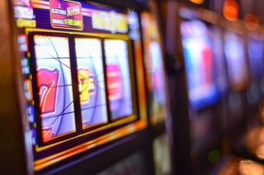 Live dealer table interface on sohoplay